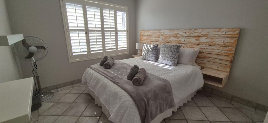 To Let 3 Bedroom Property for Rent in Mossel Bay Central Western Cape